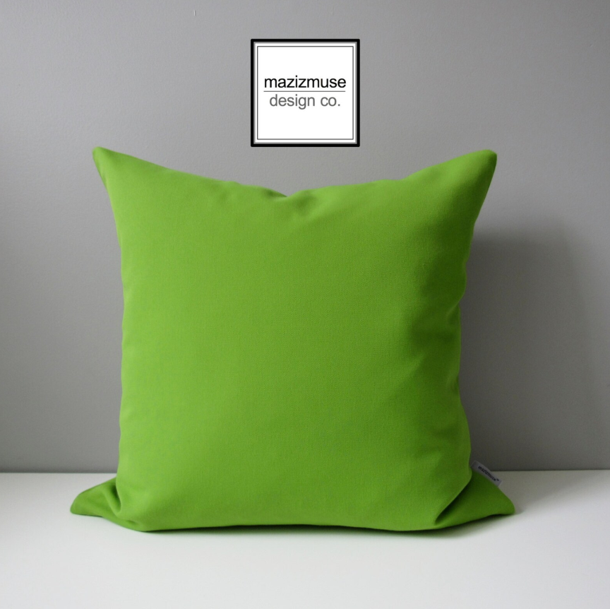 Lime Green Outdoor Sunbrella® Pillow Cover, Macaw Cushion Cover