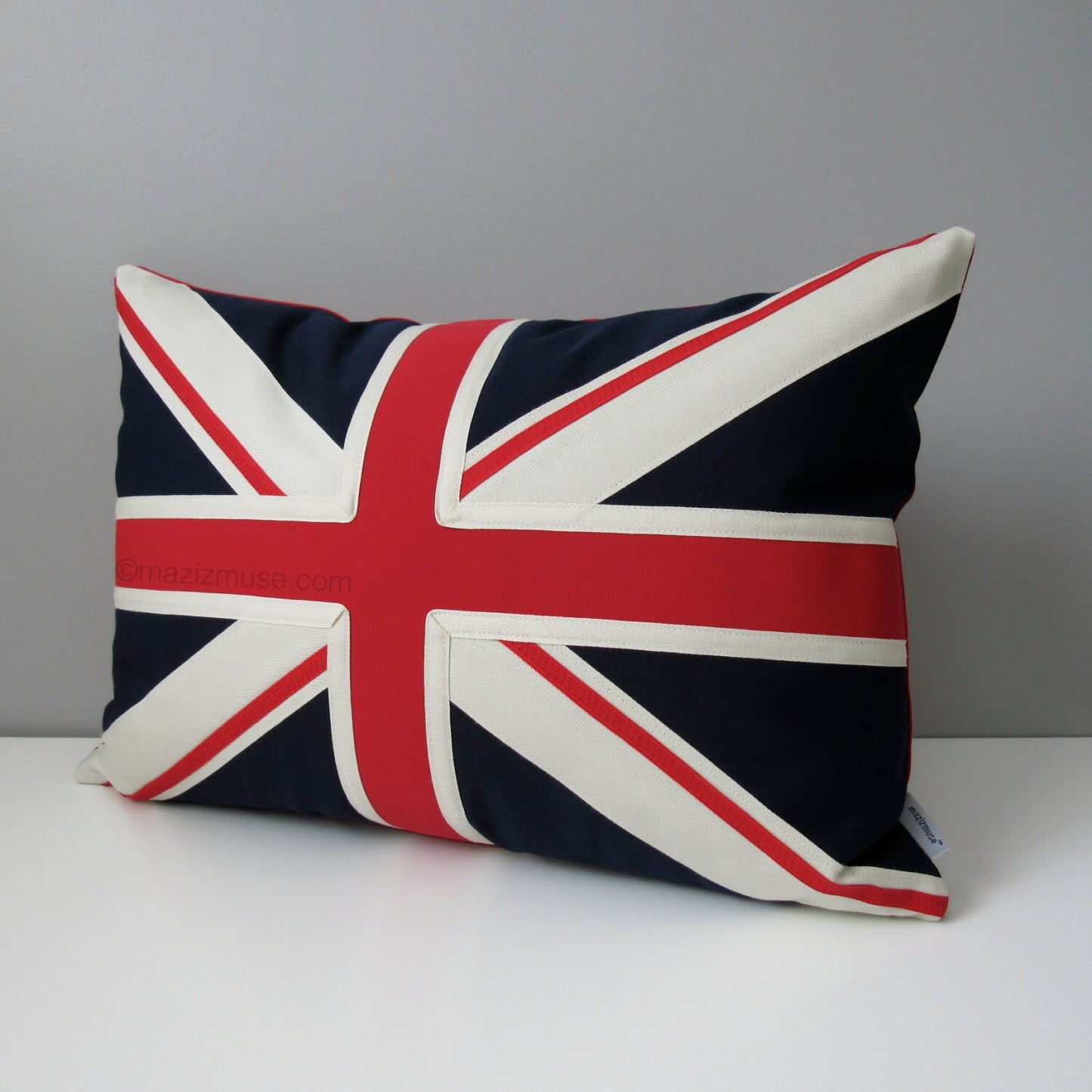 Union Jack Pillow Cover, British Flag Cushion Cover, UK Sunbrella Outdoor Cushion Cover