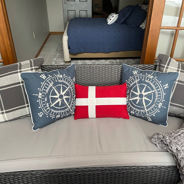 Decorative Iceland Flag Outdoor Sunbrella® Pillow Cover, Icelandic Flag Cushion