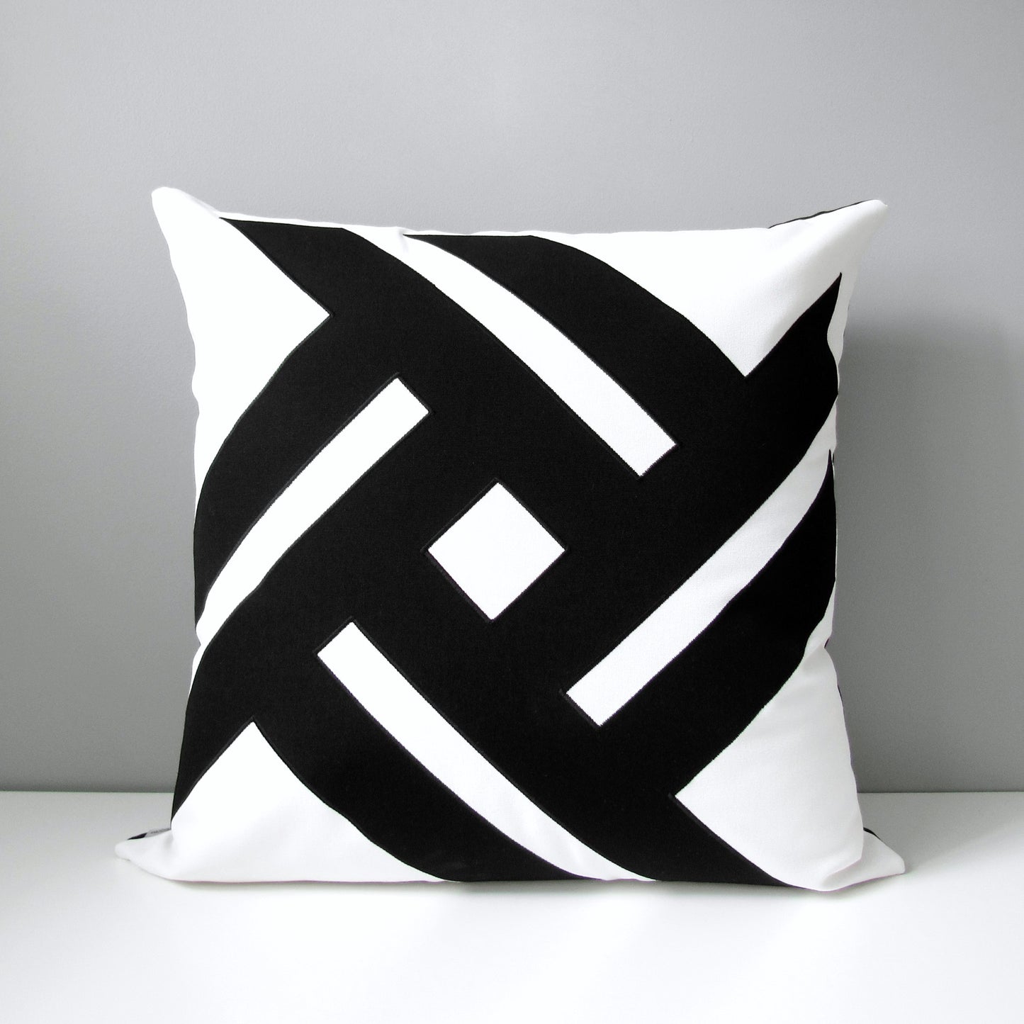 Black & White Outdoor Sunbrella Pillow Cover, Modern Geometric Pinwheel Cushion